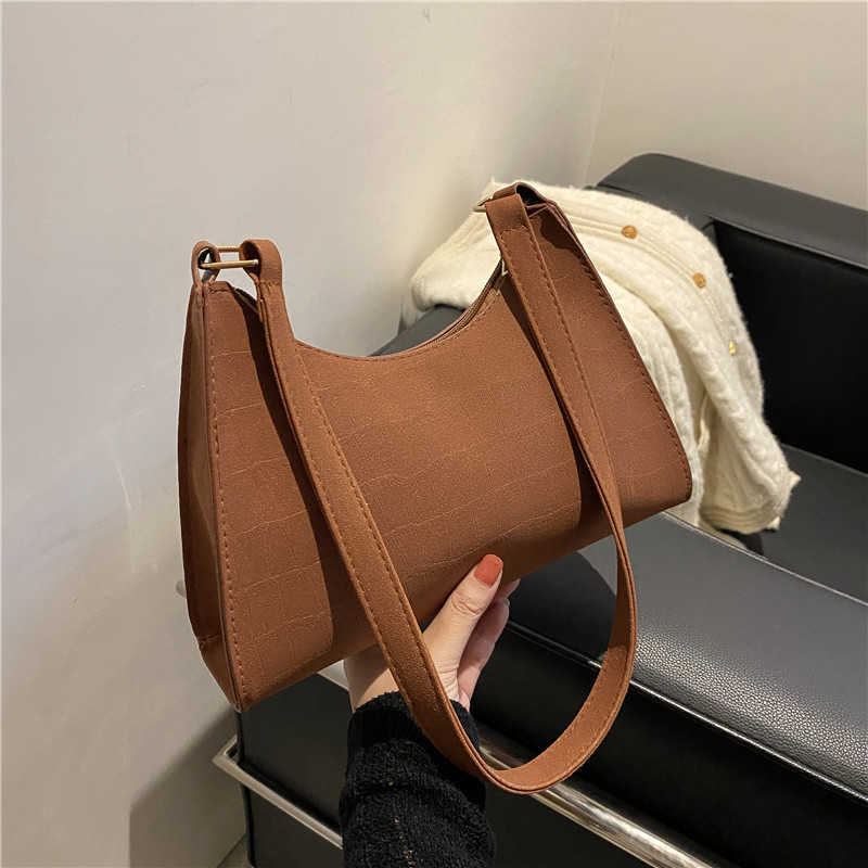 Sensible frosted small square bag for young women Instagram niche underarm bag new commuting single Yingshuo
