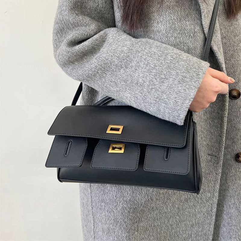 Brand Lock Design Motorcycle Bag High Quality Crossbody Chain Bag Ladies Underarm Bag New Soft Cowhide Shoder Small Square Bag Z250516