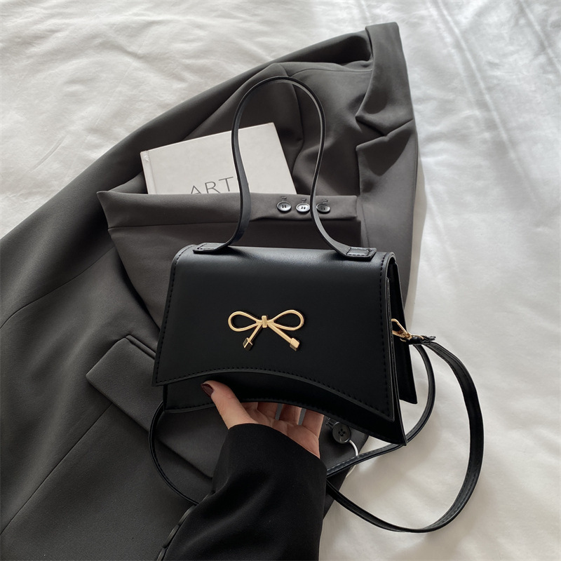 Free Delivery Designer Bag Bow Fashion 2025 Spring Casual Western Gentle Handheld Single Cross Shoulder Women's Small Square Bag Luxury Bag