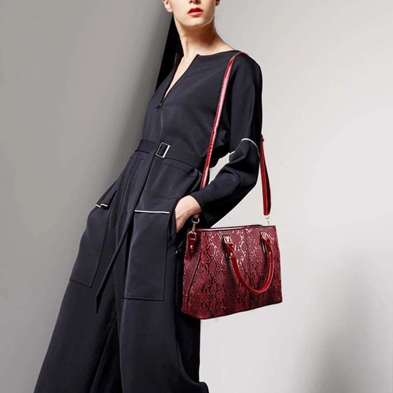 New Large Capacity Women PU Leather Ladies Handbags And Purse Fashion Shiny Girls Shoulder Messenger Bag Female Tote
