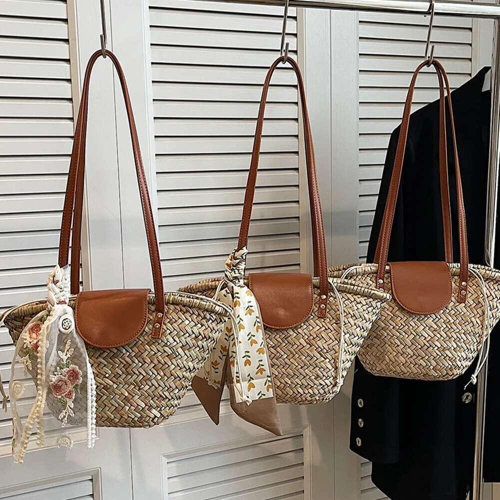 Women Straw Woven Handbag Summer Beach Casual Large Capacity Tote Clutch Bags Fashion Ladies Shoulder Bag for Vacation