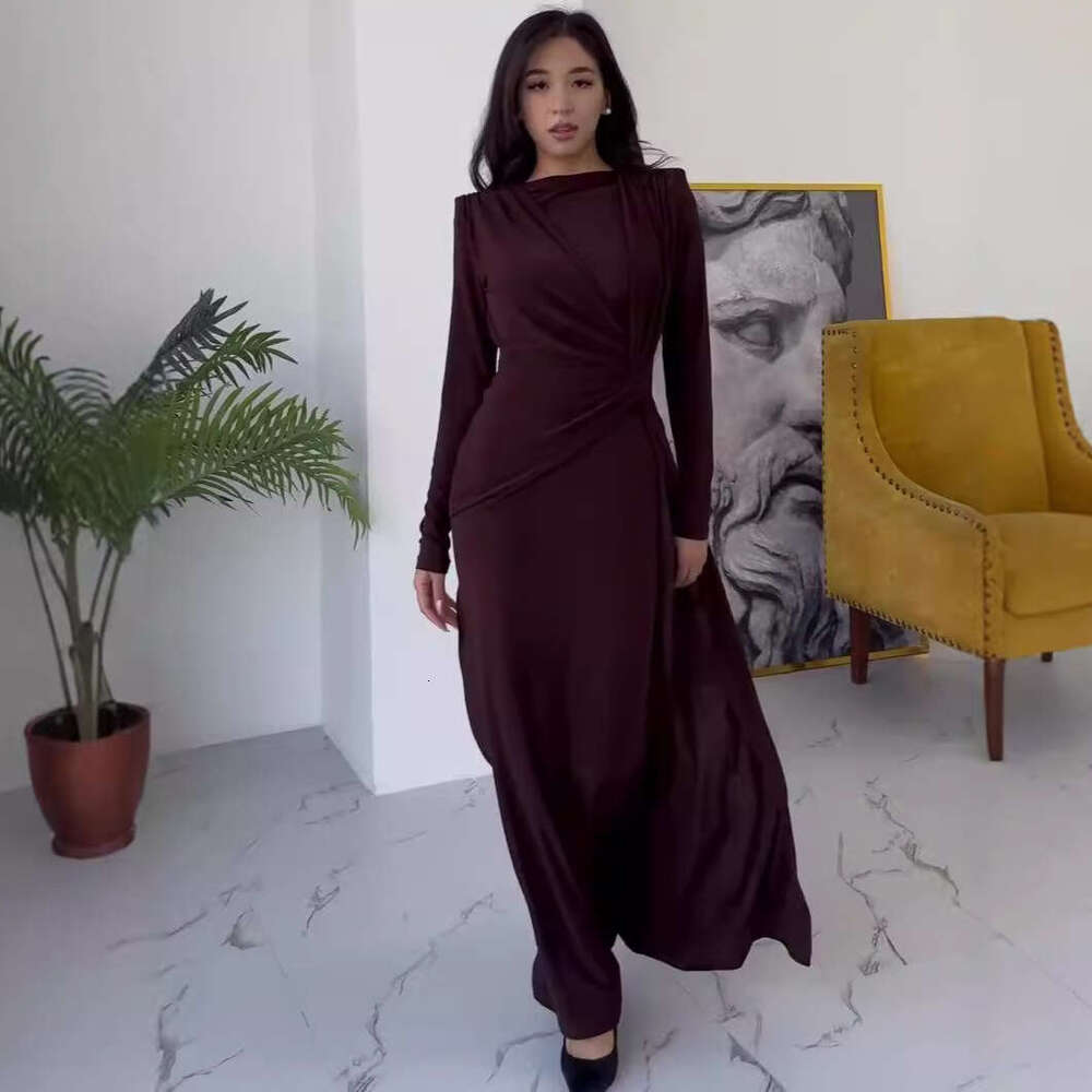 2023 autumn new round neck pleated design slim fit high waist, hip hugging long sleeved dress