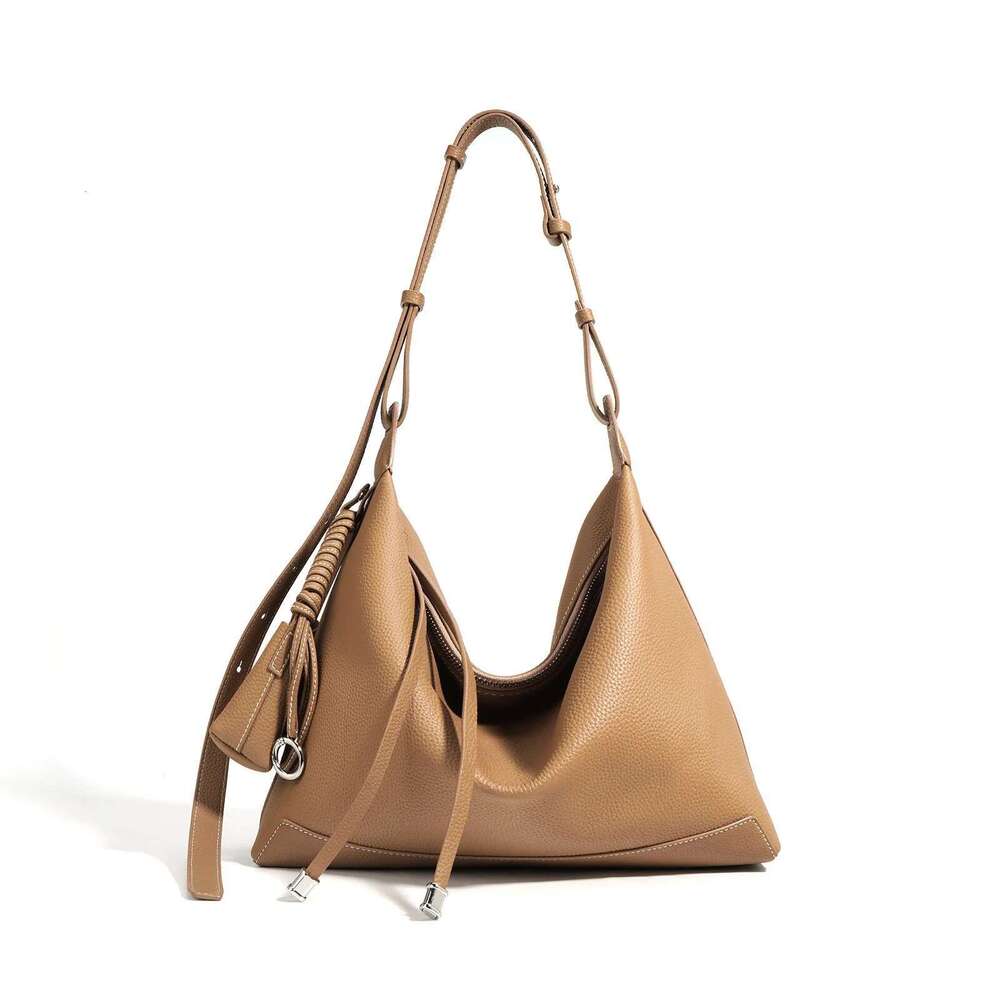 Genuine Leather Niche Large Capacity Commuter Tote Designer High Quality Shoulder Underarm Bag Fashion Handbag Female