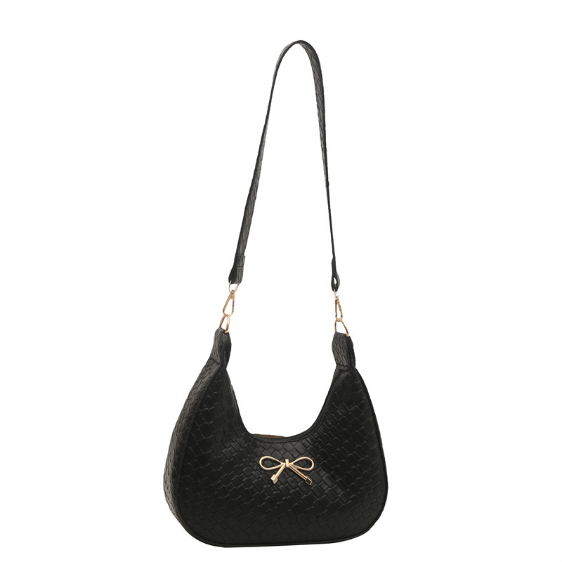 Sweet Girl Heart 2025 Knitted Pattern New Style Simple Luxury Bag And Fashionable Bow Armband New Free Delivery Designer Bag Shoulder Bag With Advance