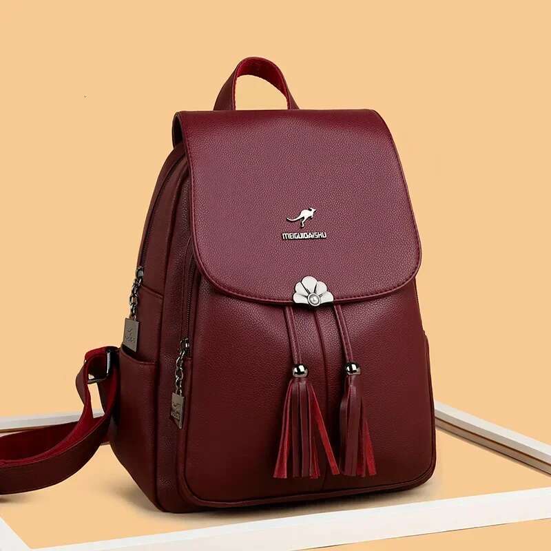 Fashon 2025 New Large Capacity Soft Leather Student Backpack Outdoor Travel School Bag For Women