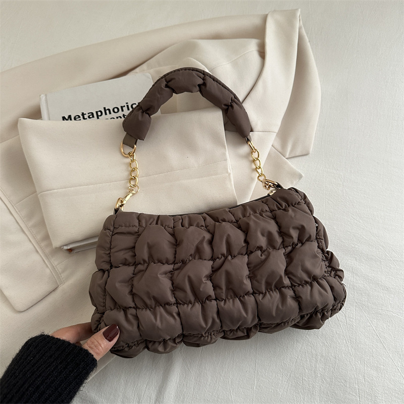 Free Delivery Designer Bag 2025 New Pleated Cloud Korean Version Niche Fashion Shoulder Trendy Bubble Underarm Down Cotton Jacket Luxury Bag