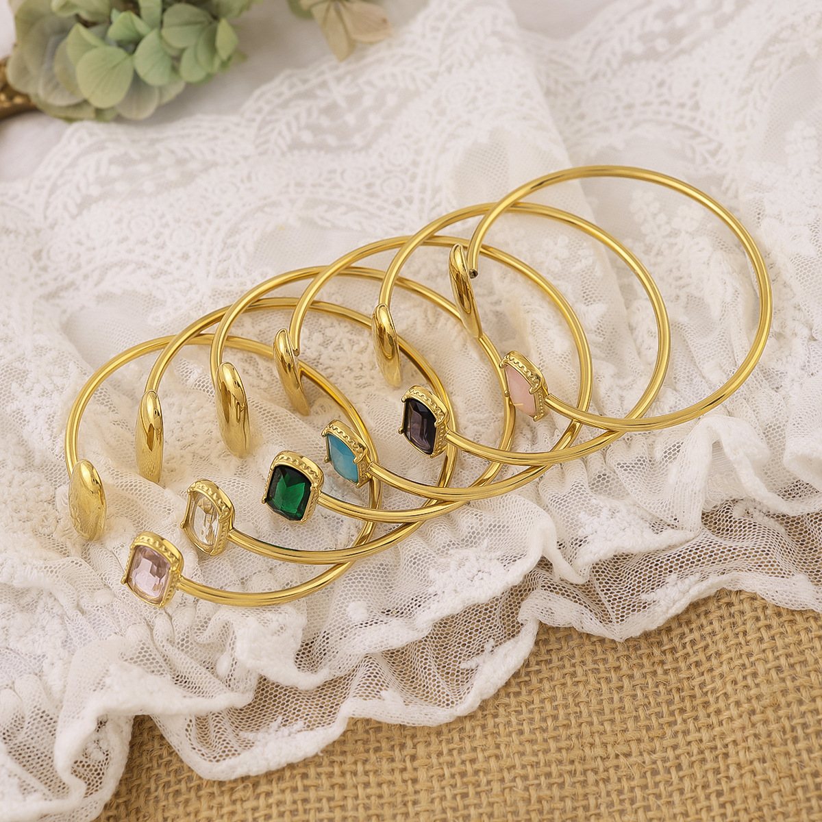 Gold Retro Color AAA Zircon Stainless Steel Bracelet for Women Simple Geometric Opening Bracelet