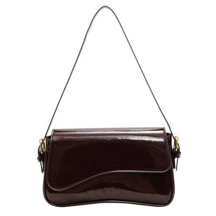 High quality new flip cover magnetic buckle shoulder bag for work and commuting Fashion and simple womens bag armpit bag diagonal cross handbag