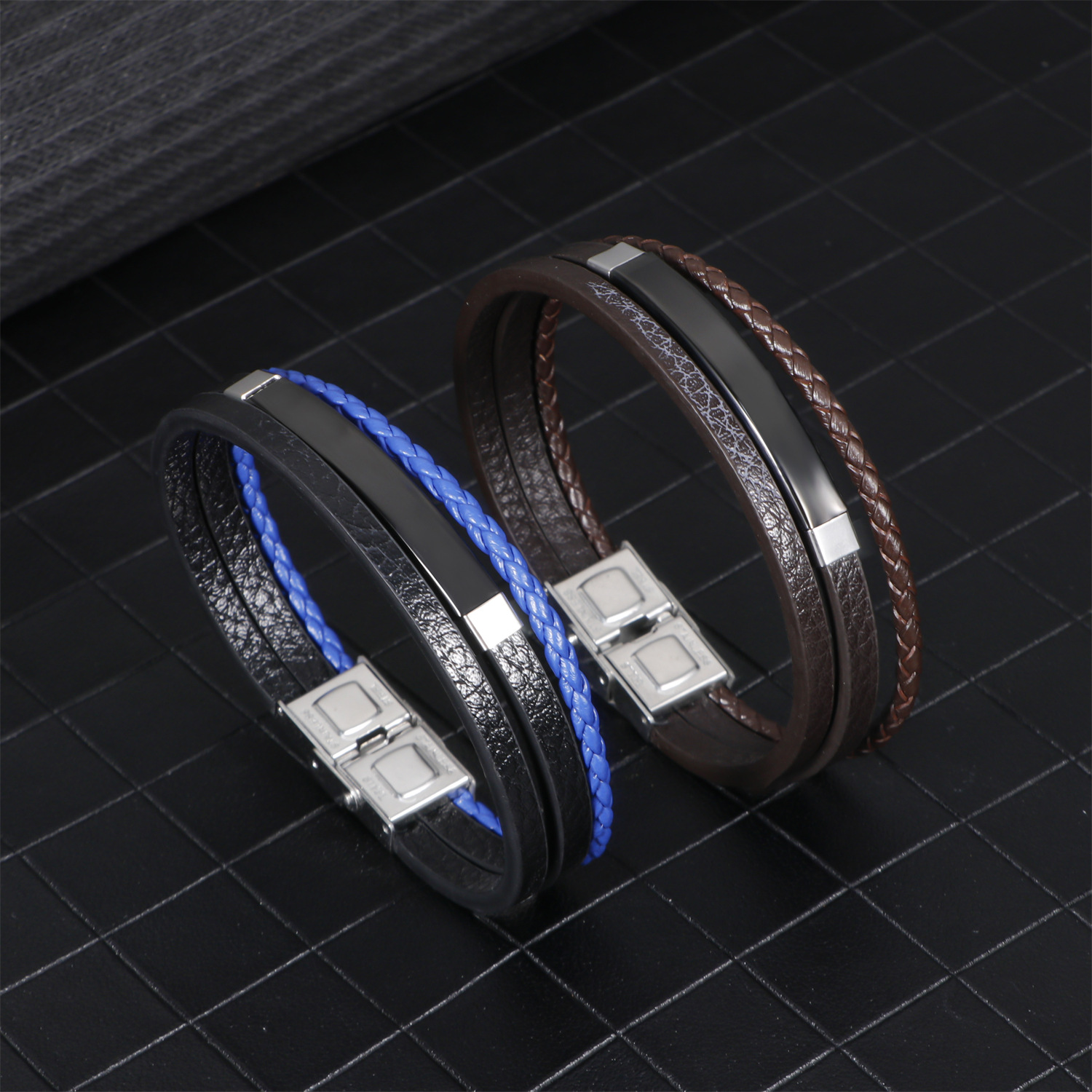 New Stylish European and American Fashion Men's Bracelet, Stainless Steel & Titanium Engraved Handcuff, Laser Etched Couples' Jewelry