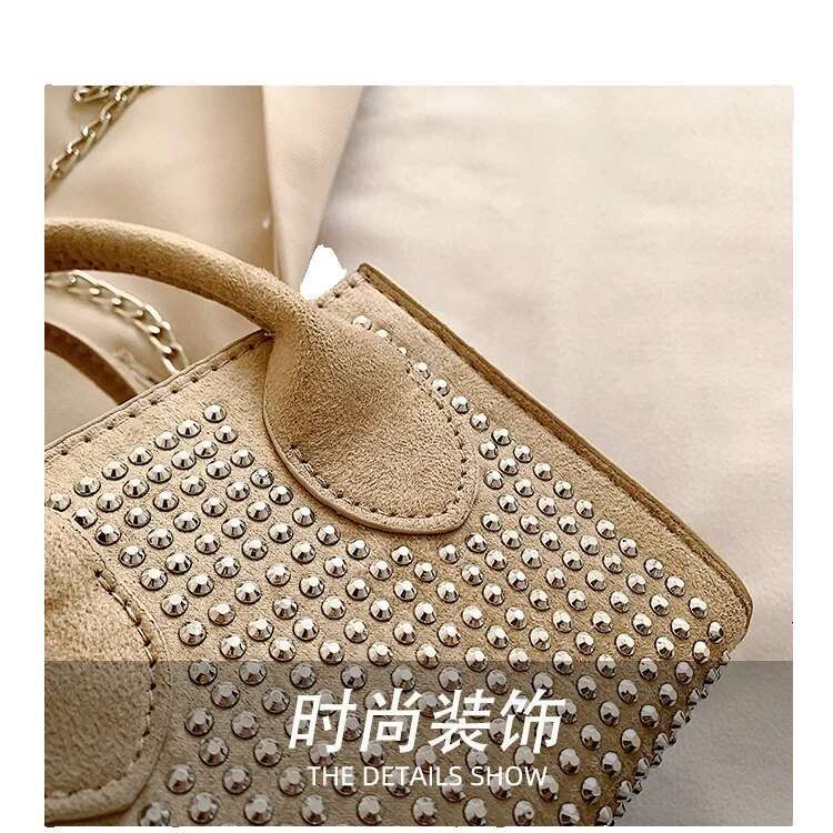 Top brand high-quality new products free delivery designer bags rivets winter killers fashionable handheld women's shoulder bags slanted small sq