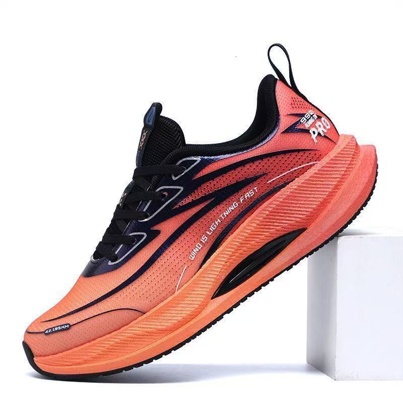 Men's new trendy ultra light carbon plate shock-absorbing running shoes, men's breathable casual sports shoes