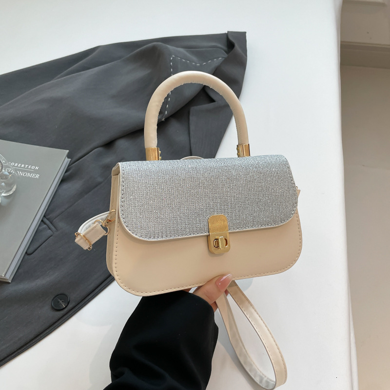 New Free Delivery Designer Bag 2025 Spring New Lock Fashion Splicing Women's Trendy Cross Shoulder Square Bag Small Luxury Bag Fragrant Style