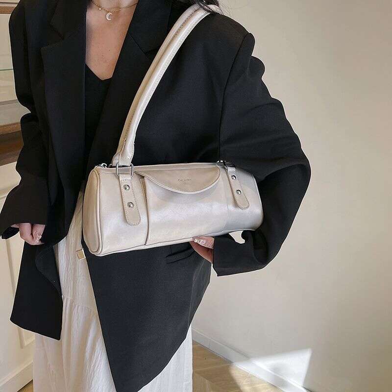 High Beauty French Light Luxury for Women 2025 New Versatile Single Shoulder Underarm Pillow Handheld Boston Bag