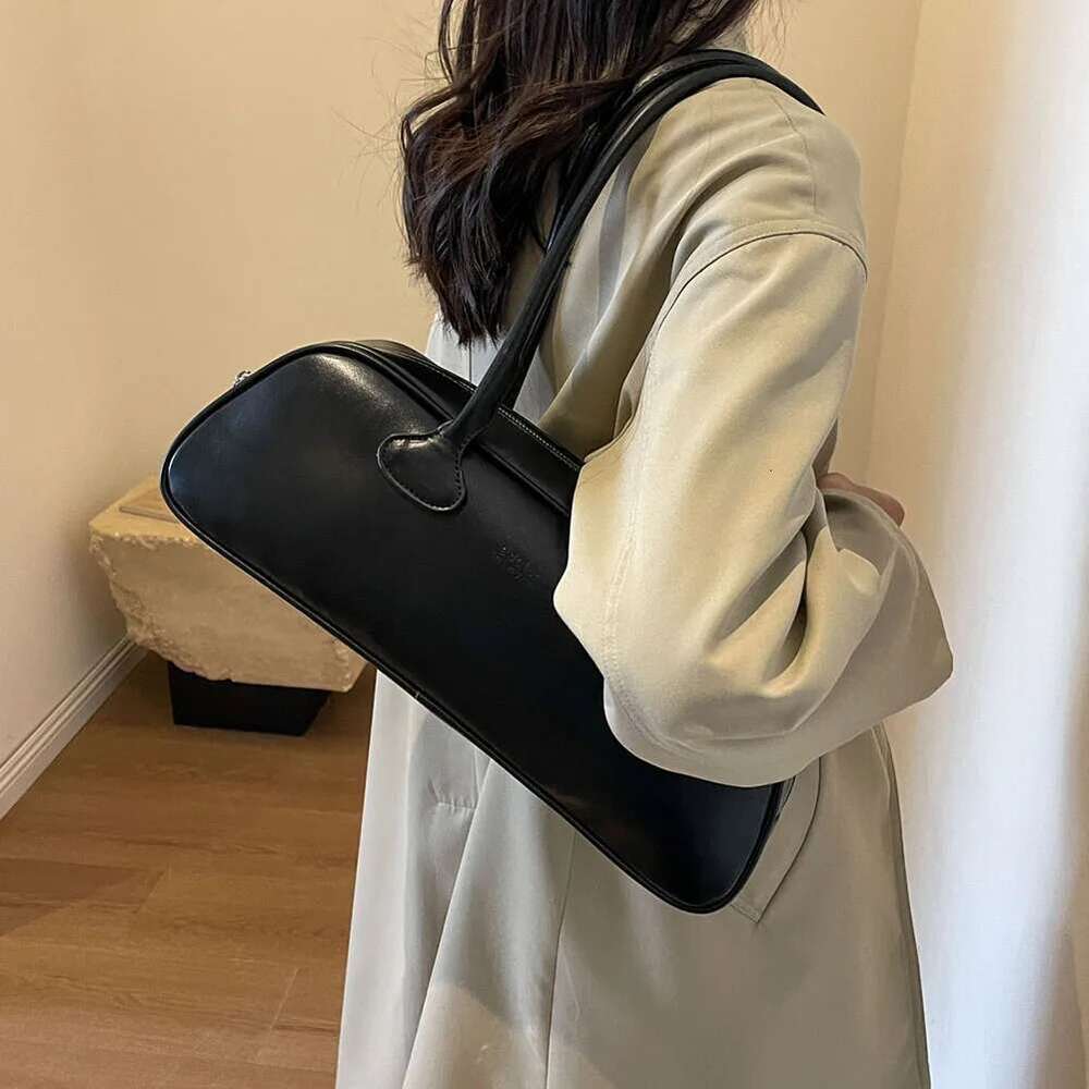 Women Fashion Large Capacity PU Leather Vintage Armpit Bags Solid Color Retro Commuting Single Shoulder Bag