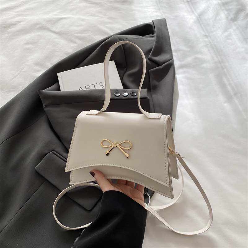 Free Delivery Designer Bag Bow Fashion 2025 Spring Casual Western Gentle Handheld Single Cross Shoulder Women's Small Square Bag Luxury Bag