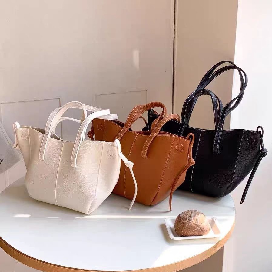 Free shipping on 2025 new designer bags PU leather tote with large capacity, trendy fashionable women's bag, niche and high-end single shoulder b