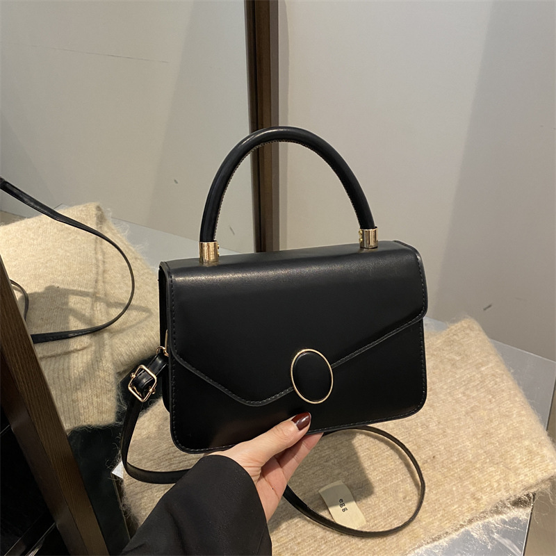 Free Delivery Designer Bag Women's Commuting Hand 2025 Winter New Versatile Ins This Year Popular Korean Version Solid Color Small Square Women&#