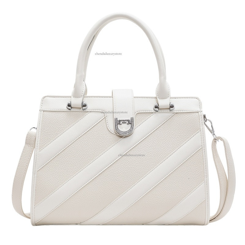 2025 Free Shipping Designer Bag Large Capacity Women's Diagonal Splicing Versatile Handheld Fashion High End Commuter Crossbody Bag Casual Trendy