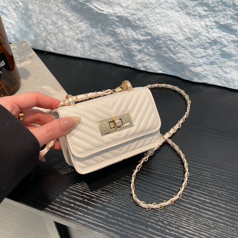 Ling Grid Chain Women's Spring Summer 2025 New Style Fashionable And Highend Ins Luxury Bag New Free Delivery Designer Bag Crossbody Versatile Mi