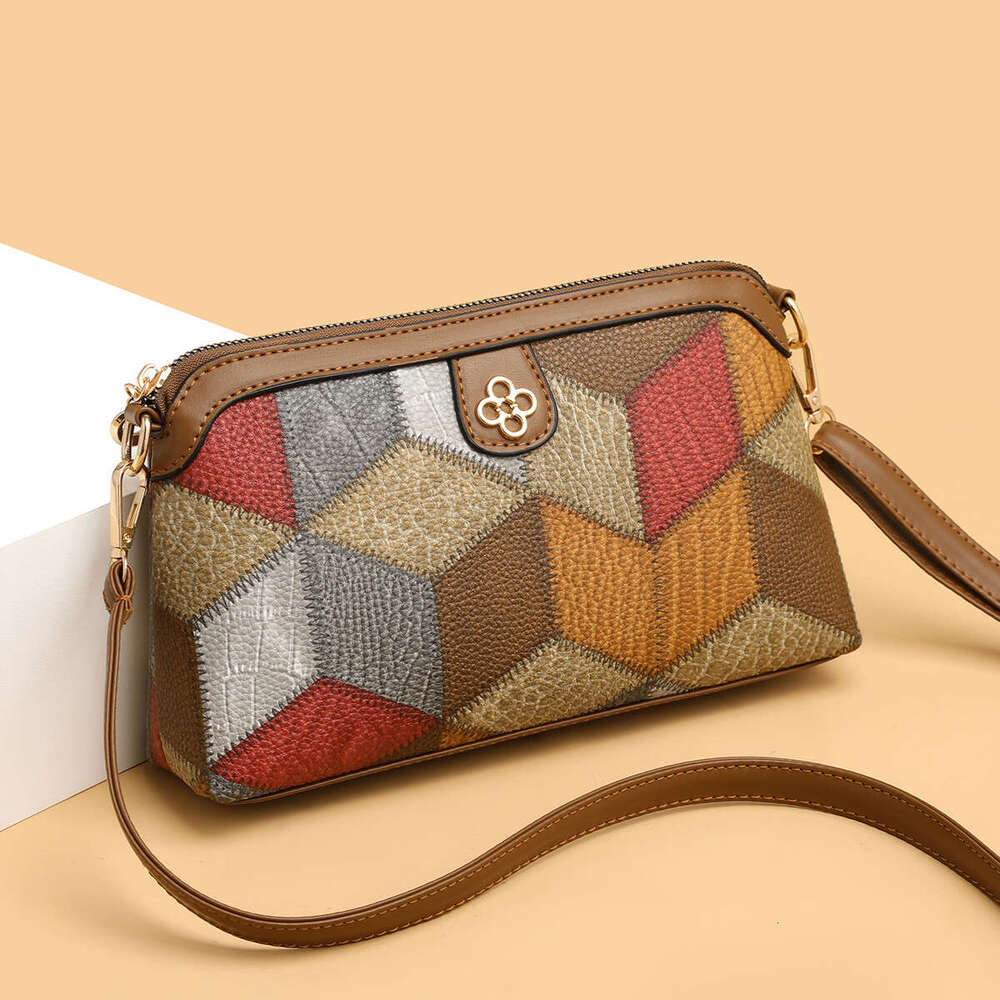 Design Bohemian crossbody niche ethnic design, women's single shoulder spliced color crossbody, change phone bag, 2025 new casual fashion trend