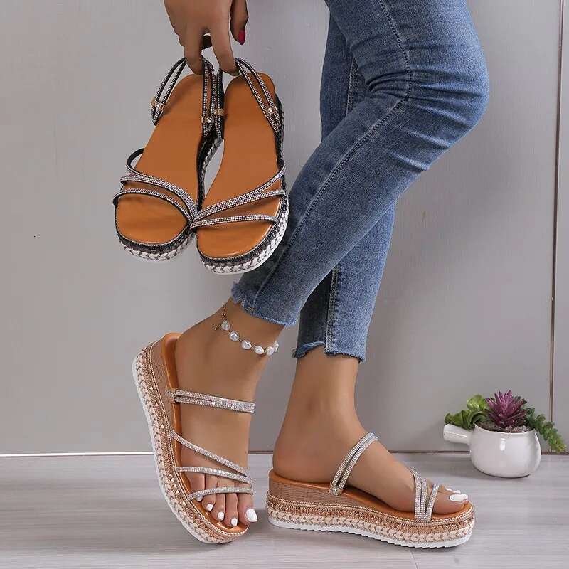 Slippers Gold Platform Shoes for 2025 Low Designer Soft Fabric Rome Slides Women Sandals