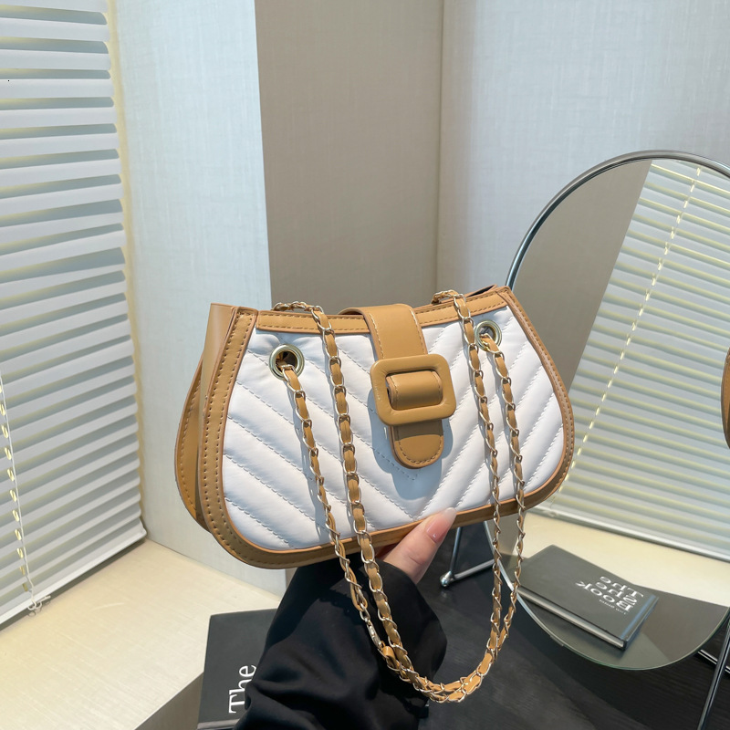 Gentle Fashionable Texture Splicing Chain Shoulder For Women In Spring And Summer 2025 Luxury Bag New Versatile Ins New Free Delivery Designer Bag Cro
