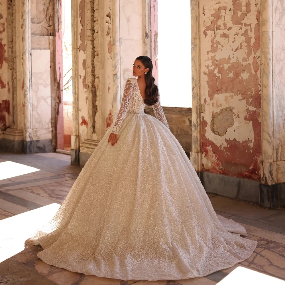 Vintage Ball Gown Wedding Dress Jewel Neck Long Sleeves Bridal Gowns Sequins Appliques Sweep Train Dresses Custom Made vestidos de novia