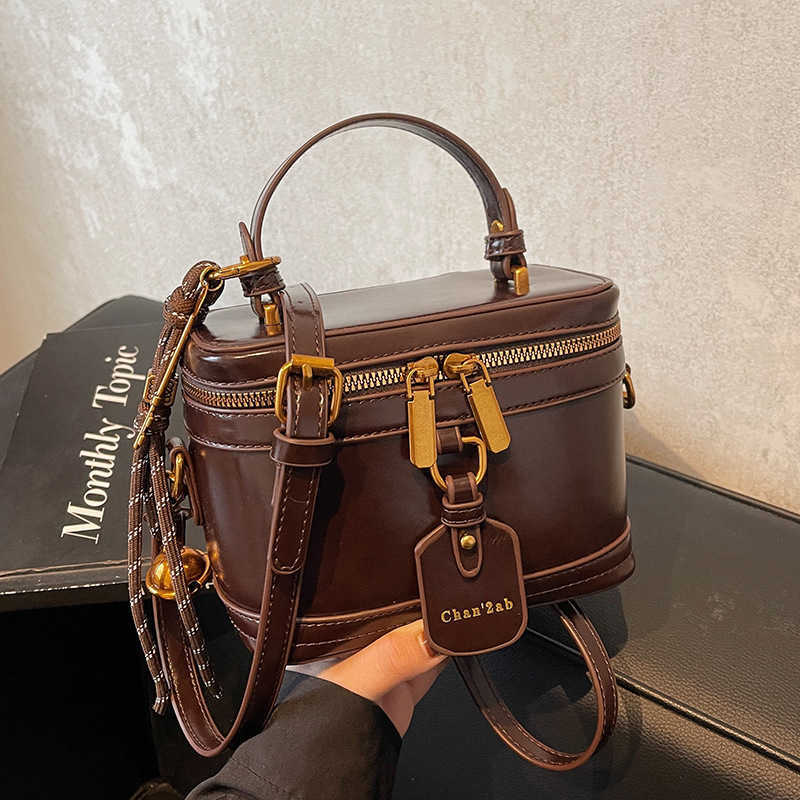 Autumn Winter Handheld Small Square Bag Box Bag Fashion Single Shoulder Cross Shoulder Small Commuter Womens Bag Korean Versatile