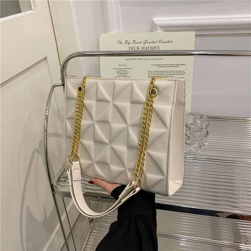 Ladies Fashion Large Capacity Chain Retro Square Tote Bag Dia Texture Shoulder Crossbody Daily Hundred Underarm Handbag