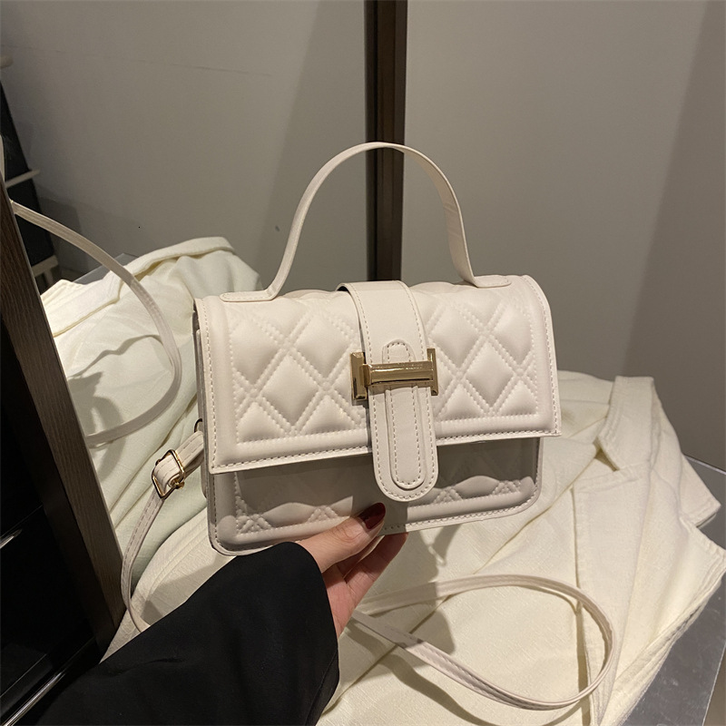 Free Delivery Designer Bag 2025 Autumn/winter Fashionable Texture Single Shoulder Diagonal Cross For Women Popular Small Square Bag This Year Luxury B