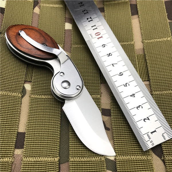 Spring Assist Knife Auto side jump Portable Survival Dagger Tactical folding pocket knife Speed Safe Assisted Opening knives MINI outdoor hunting tact