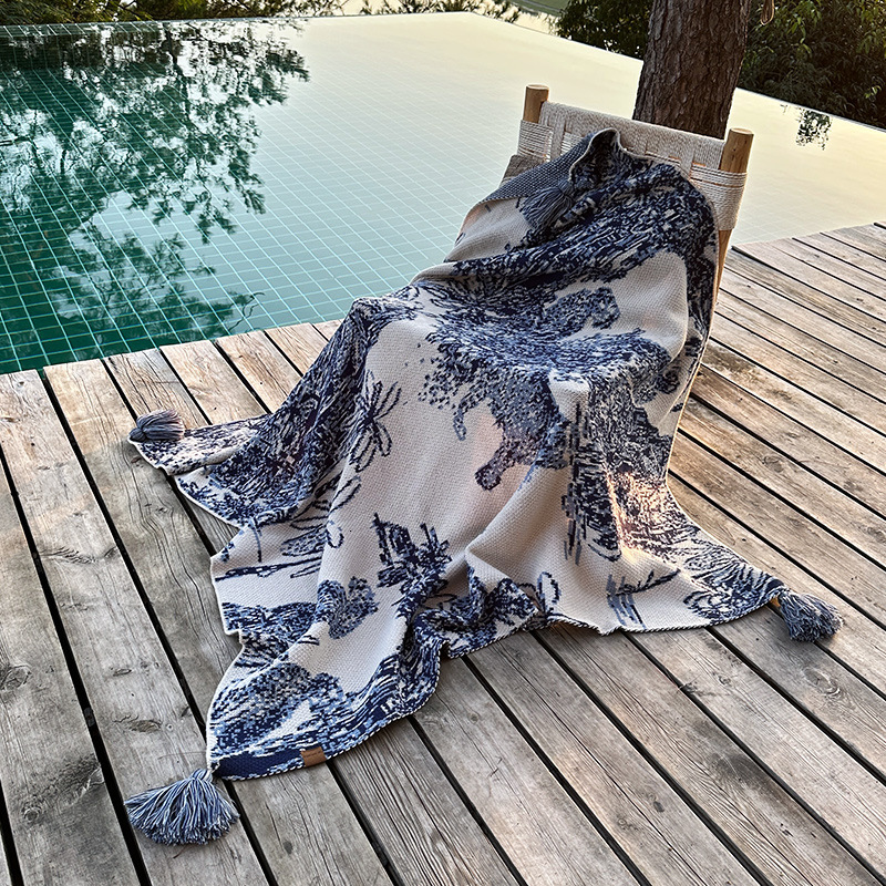 Summer new French warm knit blanket air conditioning nap blanket sofa leisure blanket, a blanket multi-purpose