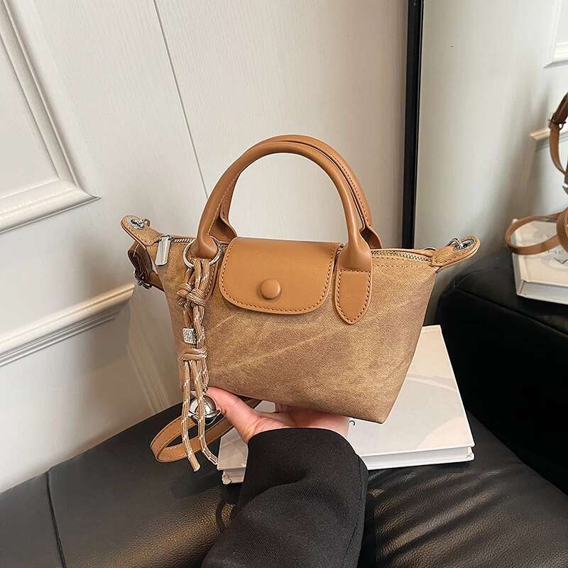 Stylish Commuter Tote Bag For Women - Solid Color Crossbody Shopper With Designer Details