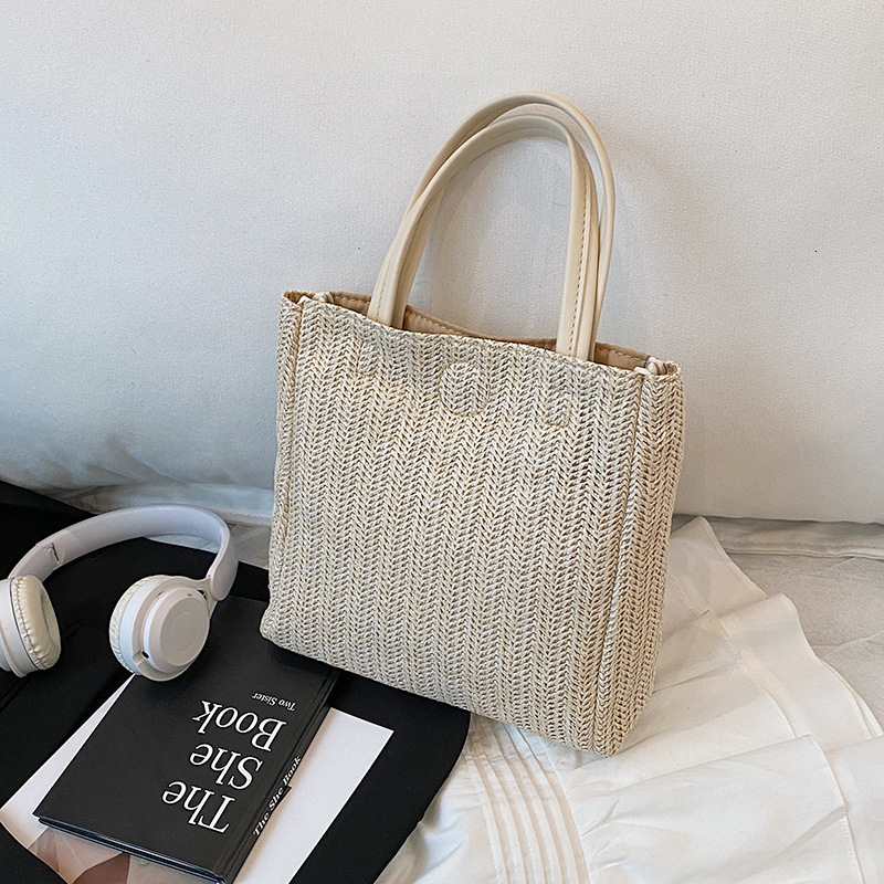 2025 New Summer Color Matching Versatile Hand Large Capacity New Free Delivery Designer Bag Simple Handbag Luxury Bag Straw Woven Tote Bag