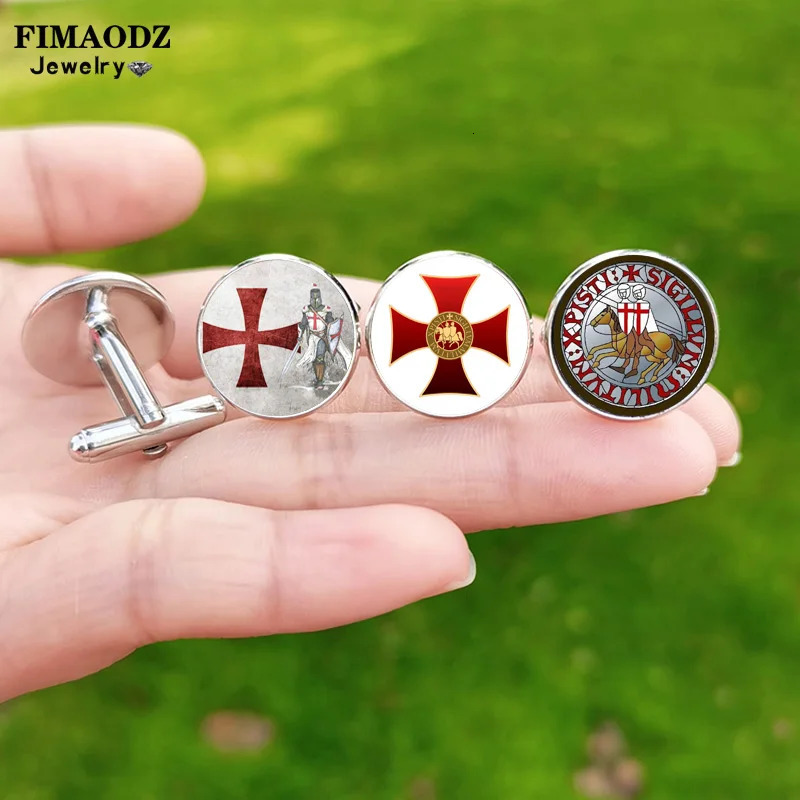 Retro Knights Templar Cufflinks High Quality Glass Dome Red Cross Masonic Pattern Exquisite Mens Cuff Links Buttons 250515