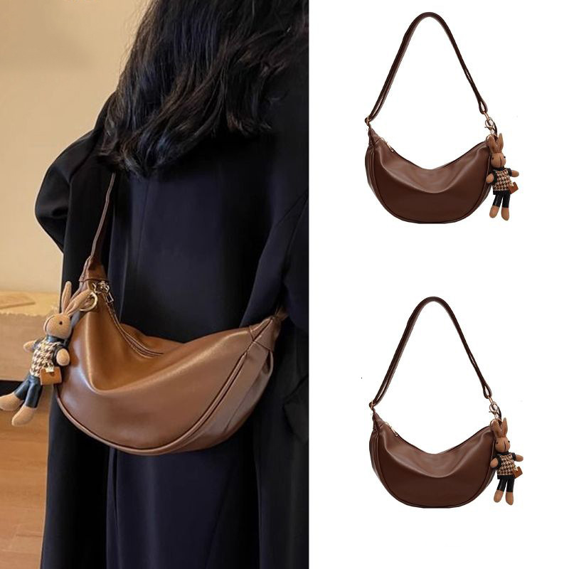 New Chinese style women's 2025 new summer style multifunctional crossbody bag designed by fashionable and highly popular hand-held bucket bag des