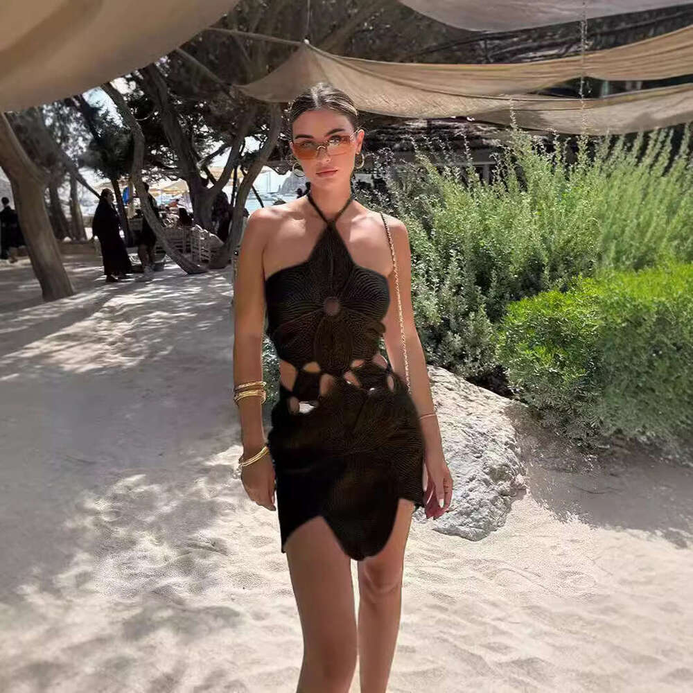 GY25176 Fashion Hanging Neck Asymmetric Hollow Dress Women's Wear
