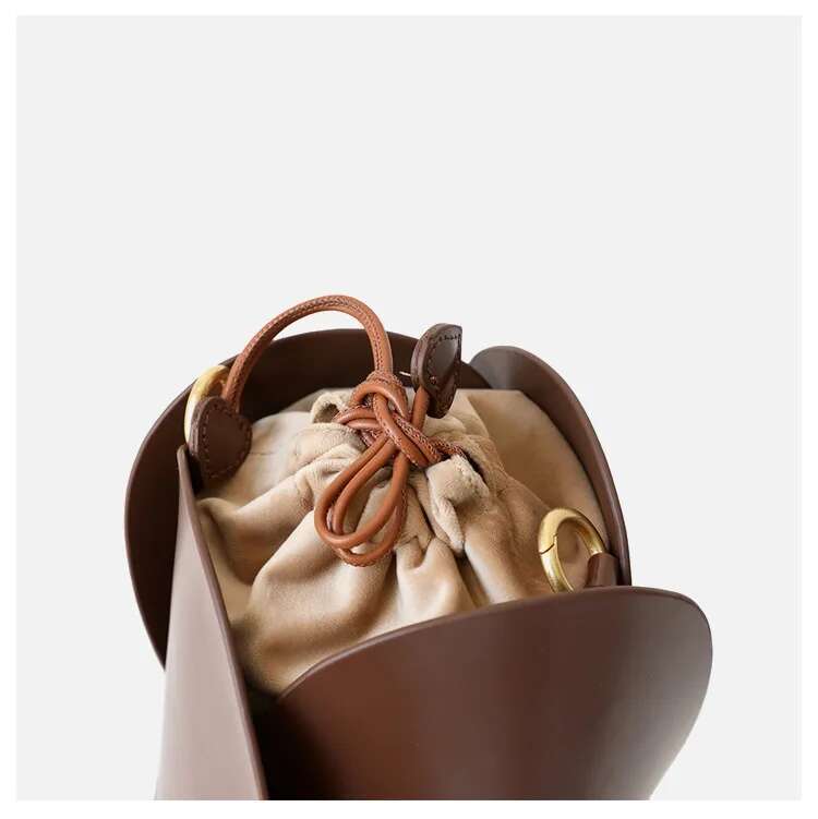 UBELLIN 2023 Mini Bucket Bag Women Solid Genuine Leather Ladies Crossbody Bags Flower Shape Tote Handbags Purses