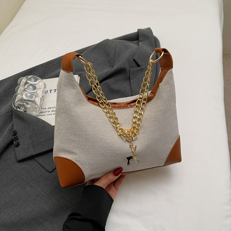 Leisure New Free Delivery Designer Bag Large Luxury Bag Capacity Women's 2025 New Versatile Commuting Class Shoulder Simple Tote Bag Niche