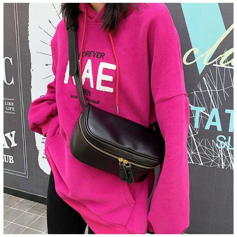 Crossbody for women 2025 new fashionable chest casual Korean shoulder bag neutral high-end small bag