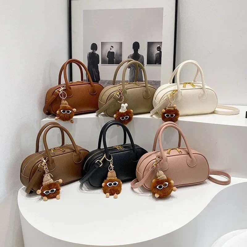 2025 Spring Summer: Women's High Quality Retro Inspired Pillow - A Versatile And Portable Shoulder Messenger Style Small Bag