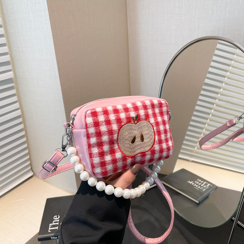 2025 Spring Contrasting Red Checkered Cloth Sweet New Free Delivery Luxury Bag Designer Bag Countryside Girl Crossbody Bag Personalized Pearl Handbag