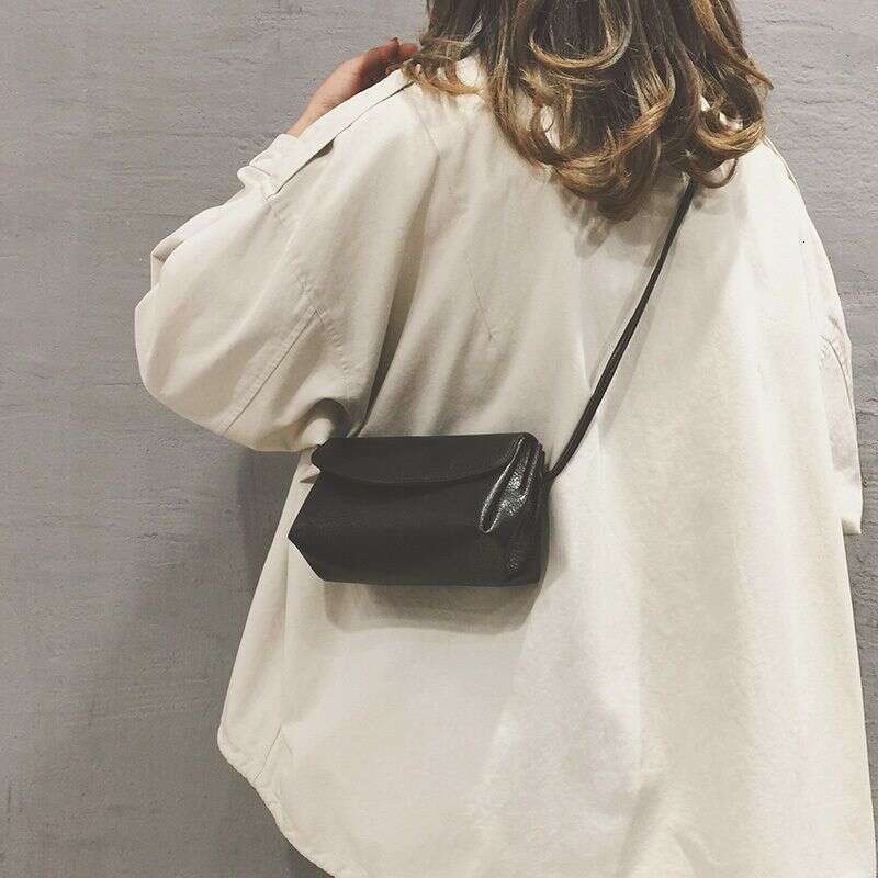 Super Hot Small for Women 2025 New Trendy Korean Edition Versatile Mini Texture Cross Shoulder Bag
