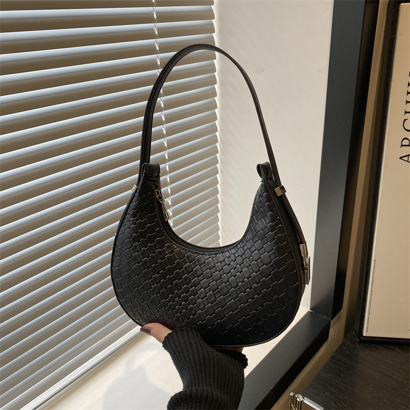 Free Delivery Designer Bag Korean Version Versatile Armpit Small Trend 2025 Winter Shoulder Crossbody Student Dumpling High Beauty Women's Luxury
