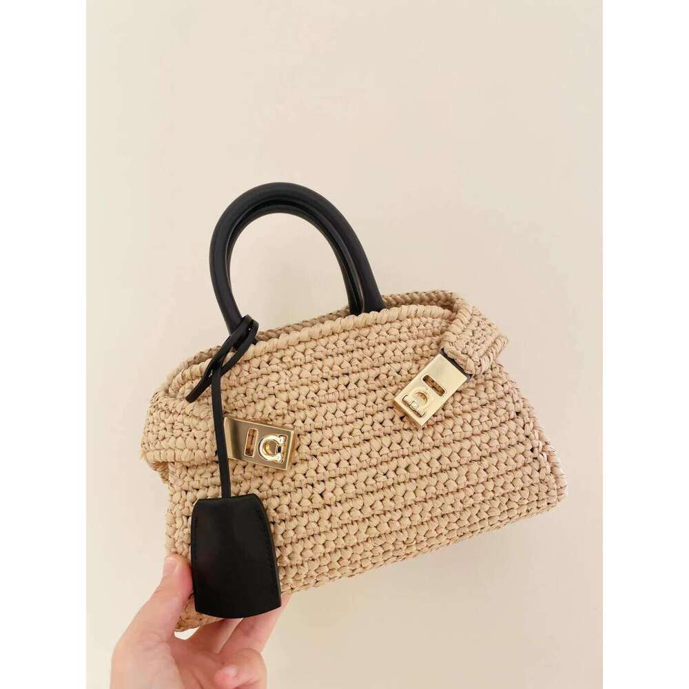 THREE New Product Internet Celebrity Same Style Fashion Versatile Grass Weaving Mini Design Color Contrasting Casual Single Shoulder Handbag for Women