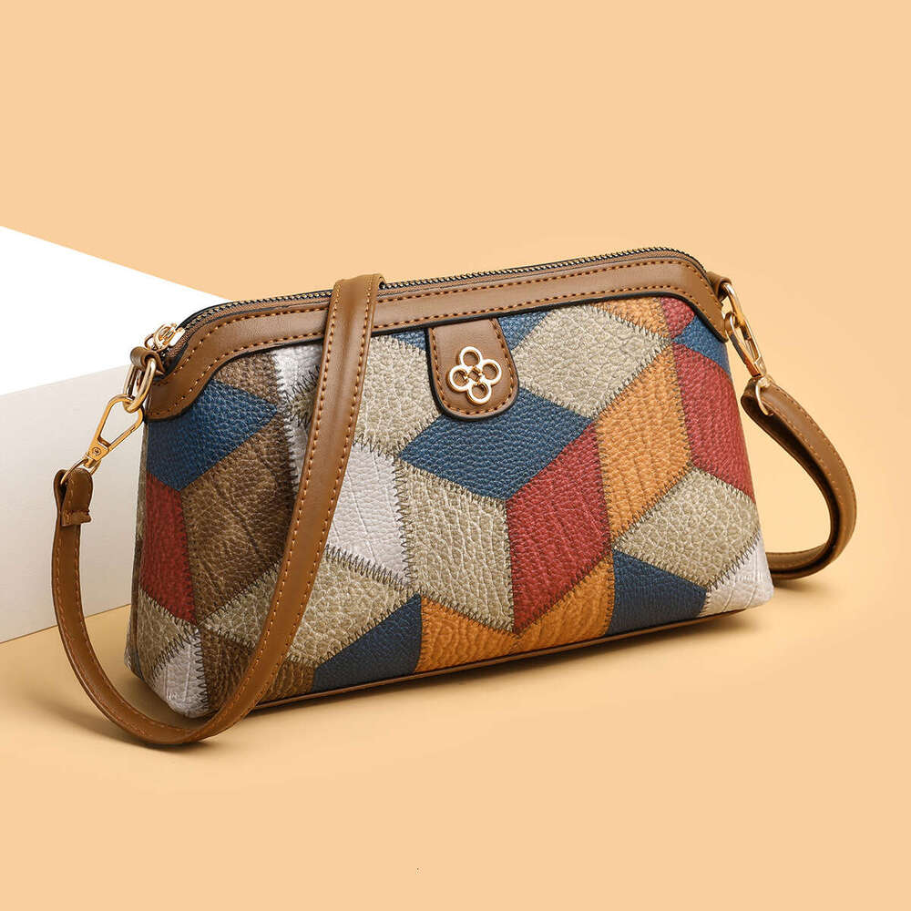 Design Bohemian crossbody niche ethnic design, women's single shoulder spliced color crossbody, change phone bag, 2025 new casual fashion trend