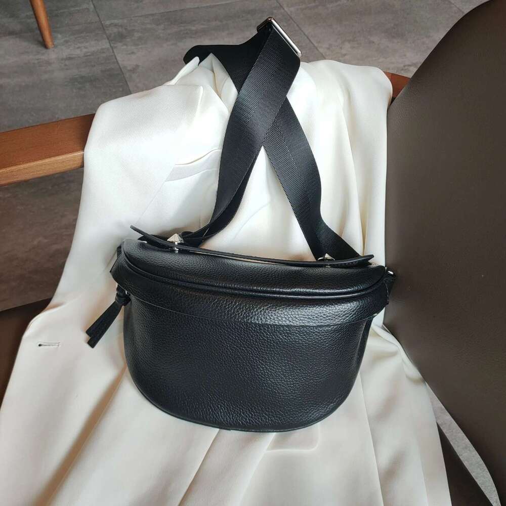 Genuine Leather Women's Chest Fanny Pack Bundi Bao Chao Large-Capacity Soft Leather Crossbody Bag