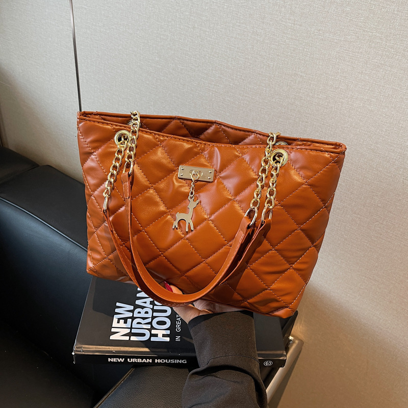Fashion And Bag With Luxury Bag Diamond Grid New Free Delivery Designer Bag Embroidery Thread Chain Single Shoulder 2025 New Trendy Big Bag Women'