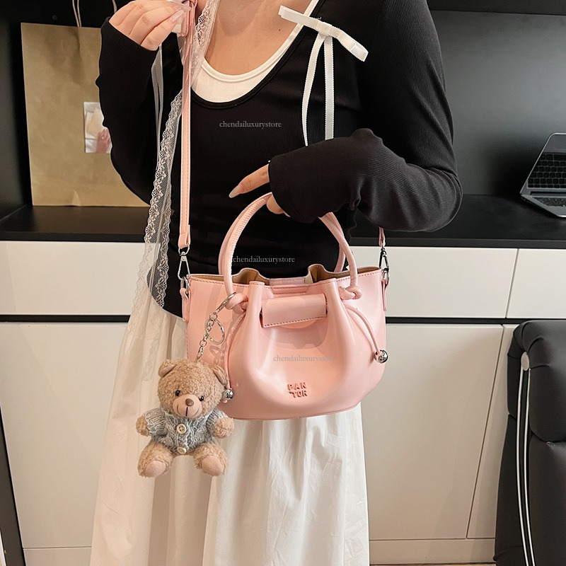 2025 Pink Fresh Cute Women's Handbag Designer Shang Internet Celebrity One Shoulder Crossbody Bag New Free Delivery Shopping Versatile Bag