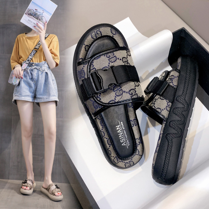 Free shipping new designer Slippers womans platform Slipper buckle sliders woman sandals summer beach vacation outdoor shoes